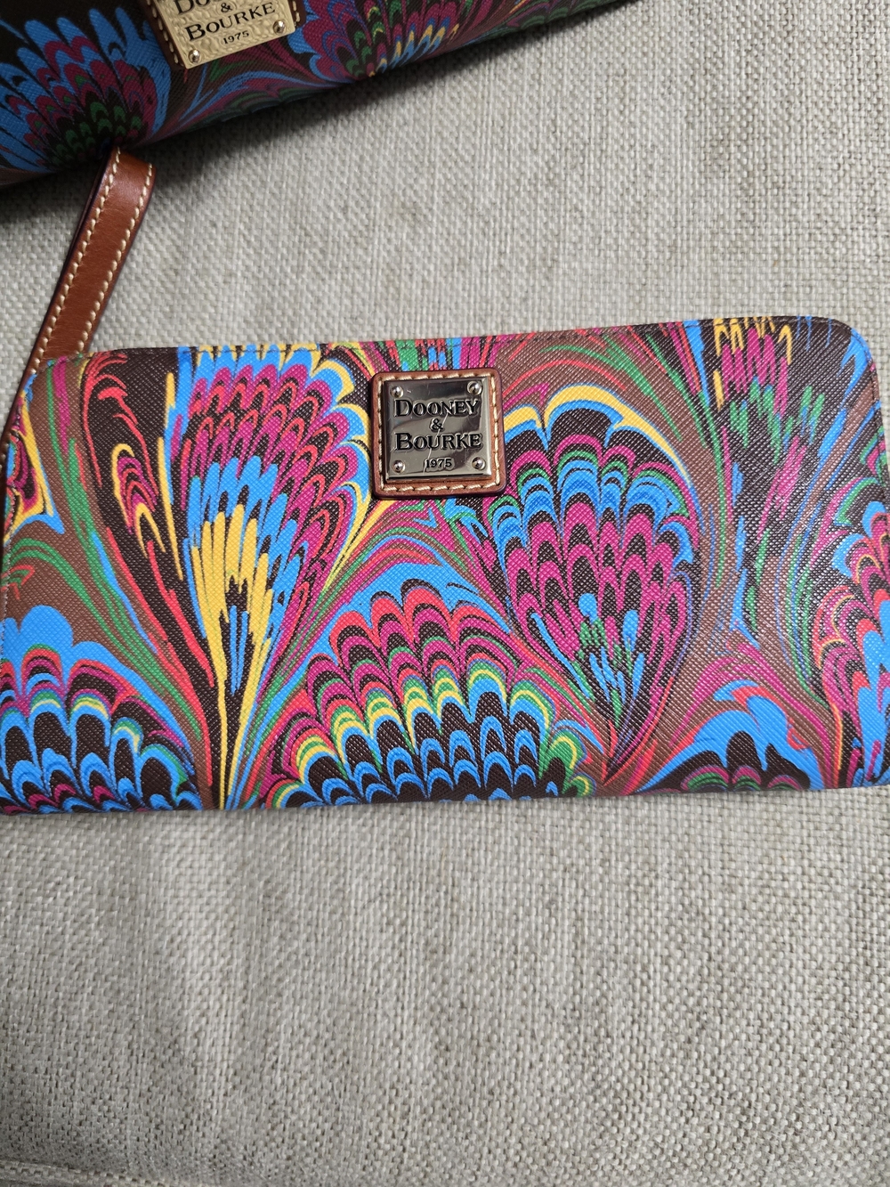 Dooney & Bourke Multicolor Marbled Print Tote and Wristlet with Brown Trim - Picture 8 of 11